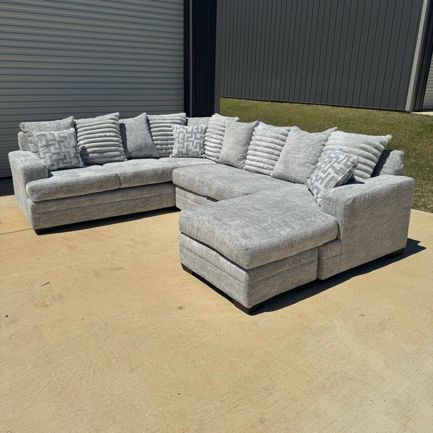 Brand New Galactic Oyster U Shaped Sectional With Reversible Chaise 🛋️